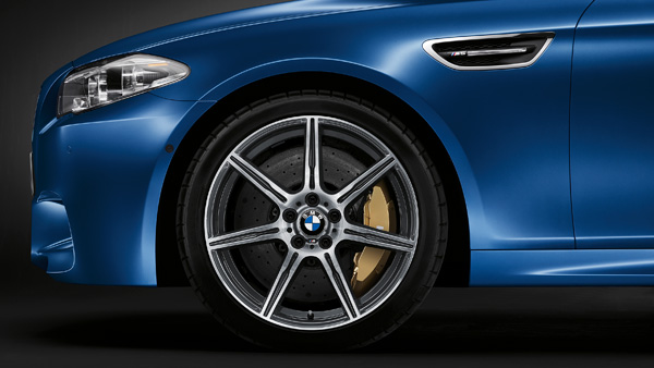 BMW M Serisi M5 Sedan Surus Dinamikleri