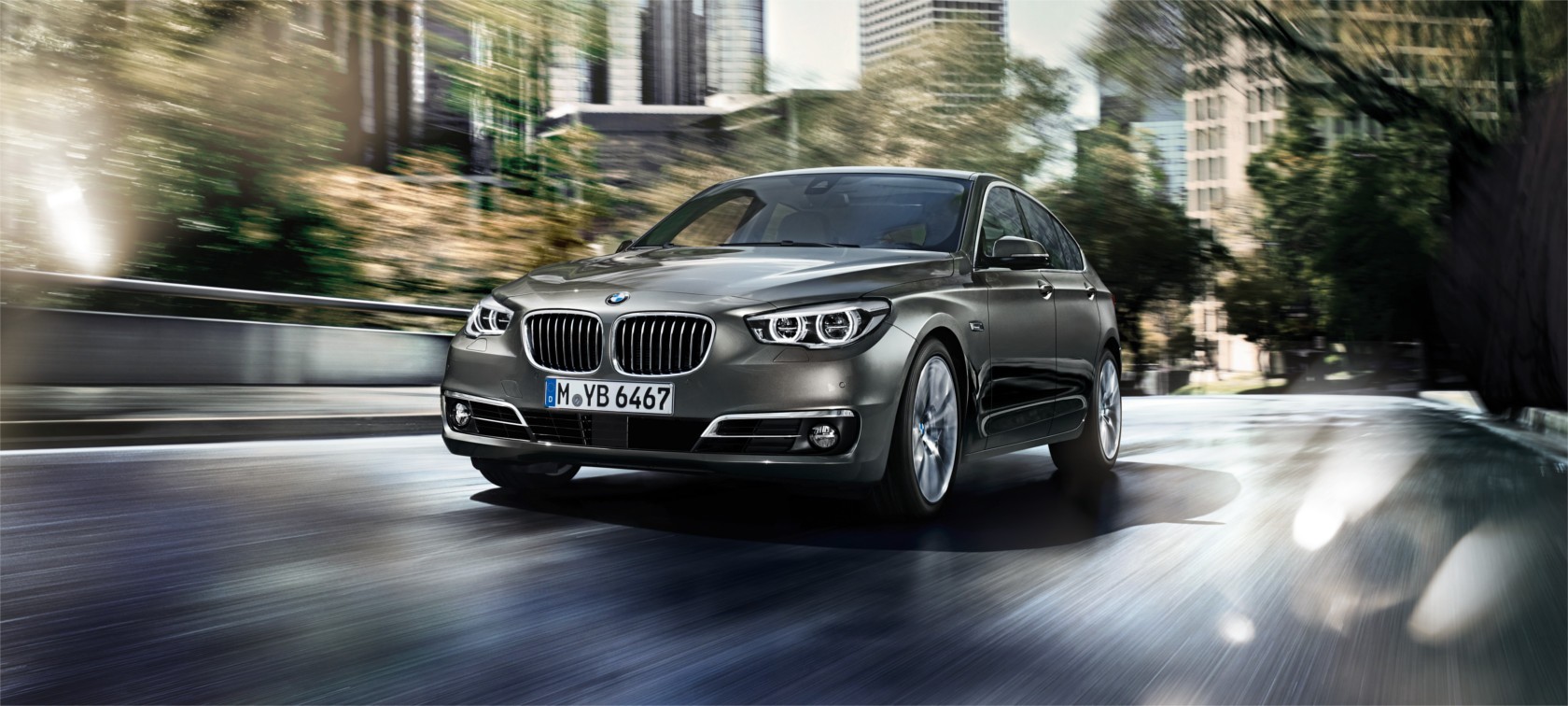 BMW 5 Series commercial