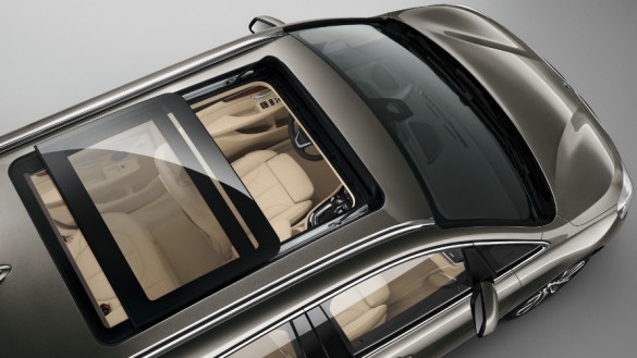 Bmw 2 Serisi Active Tourer Panoramik Cam Tavan