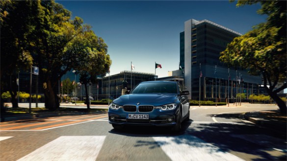 BMW 3 Serisi Sedan Surus Dinamikleri