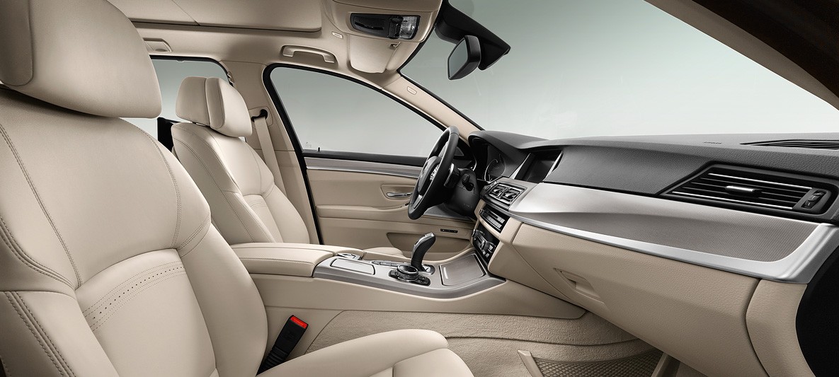 BMW 5 Serisi Touring Ic Tasarim