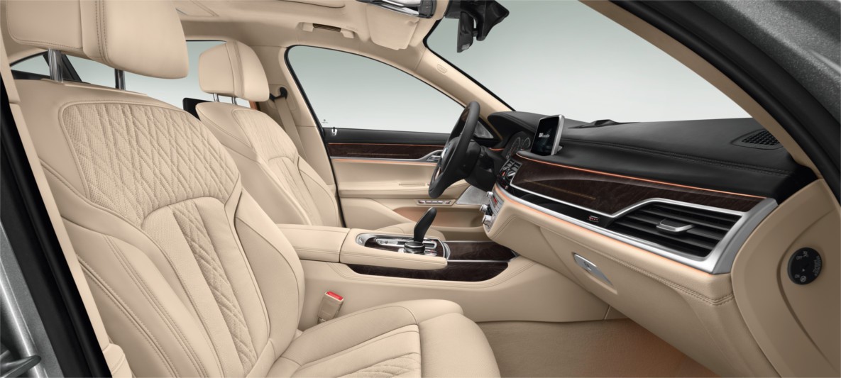 BMW 7 Serisi Sedan Tasarim