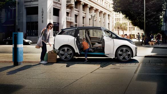 BMW i Serisi i3 Bağlanti ve Sürüş Asistanı Sistemleri