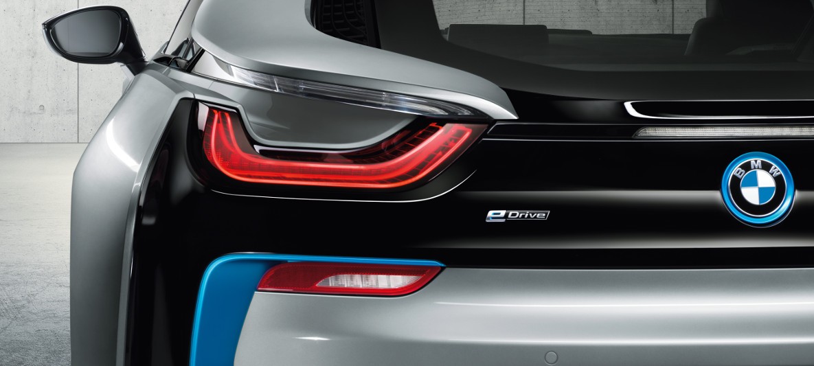BMW i Serisi i8 Lazer Led Aydinlatma