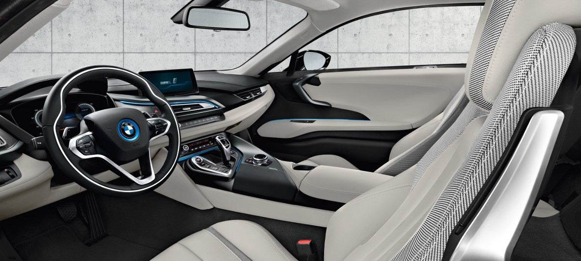 BMW i Serisi i8 Ic Tasarim