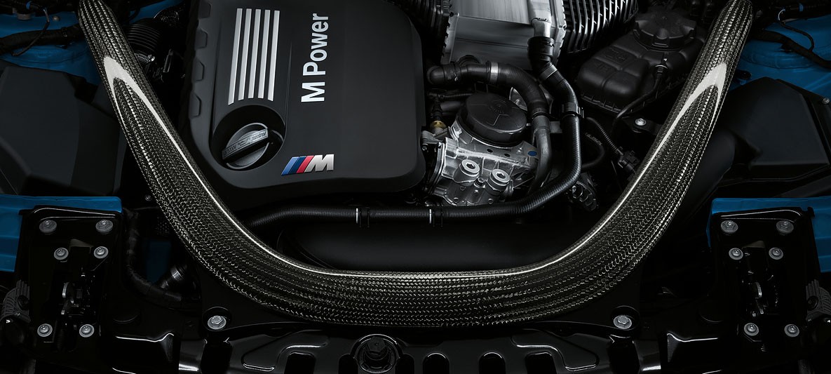 BMW M Serisi M3 Sedan Akıllı Hafif Yapi
