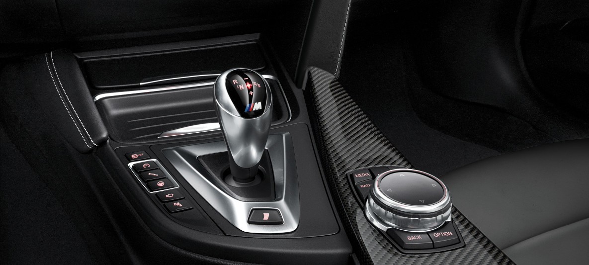 BMW M Serisi M4 Coupe Ic Tasarim