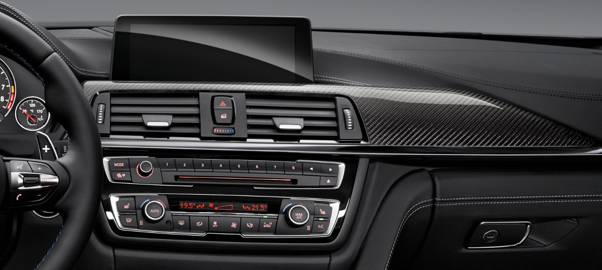 BMW M Serisi M4 Coupe Ic Tasarim