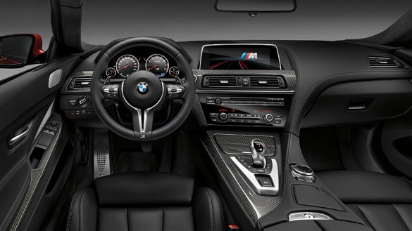 BMW M Serisi M6 Coupe Ic Tasarim