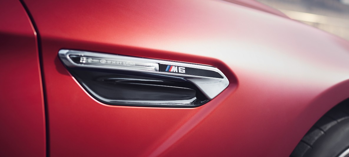 BMW M Serisi M6 Coupe Yaris Paketi