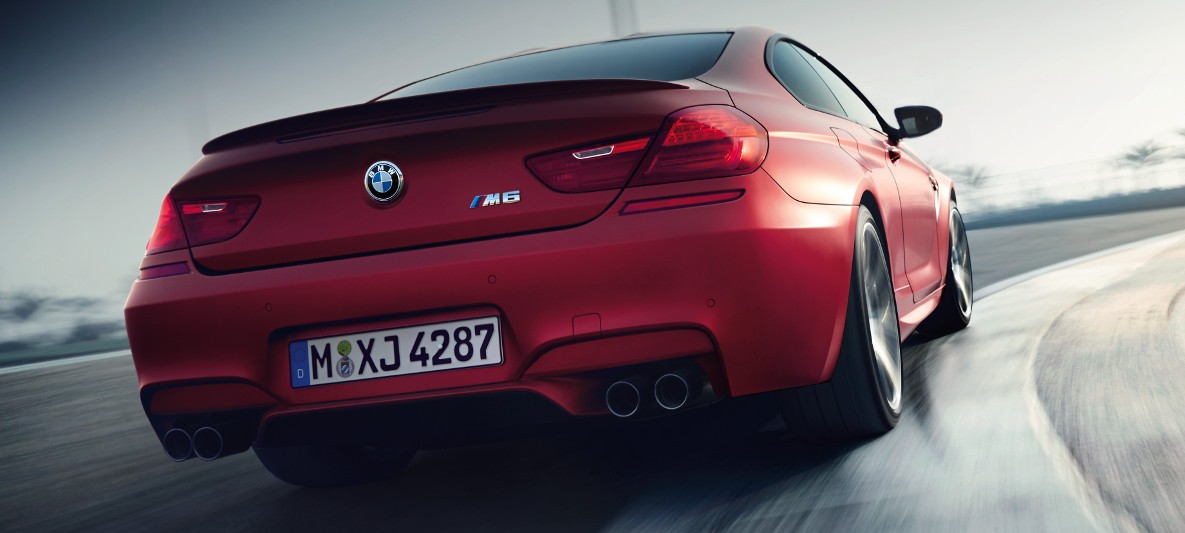 BMW M Serisi M6 Coupe Yaris Paketi