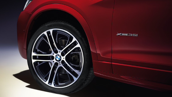 BMW X Serisi X4 Degisken Spor Direksiyon